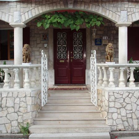 Apartments And Rooms Deskovic Mošćenička Draga Eksteriør bilde