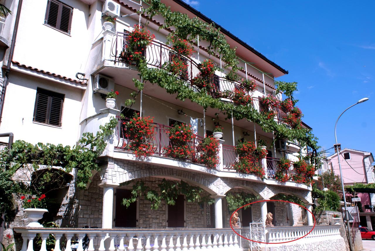 Apartments And Rooms Deskovic Mošćenička Draga Eksteriør bilde