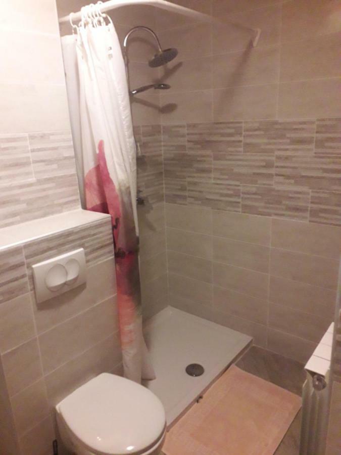 Apartments And Rooms Deskovic Mošćenička Draga Eksteriør bilde