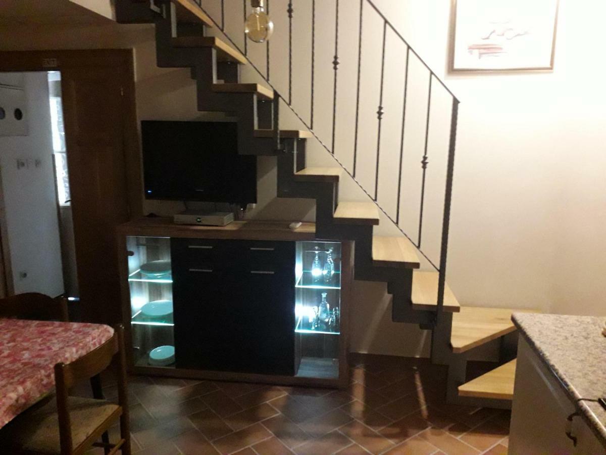 Apartments And Rooms Deskovic Mošćenička Draga Eksteriør bilde