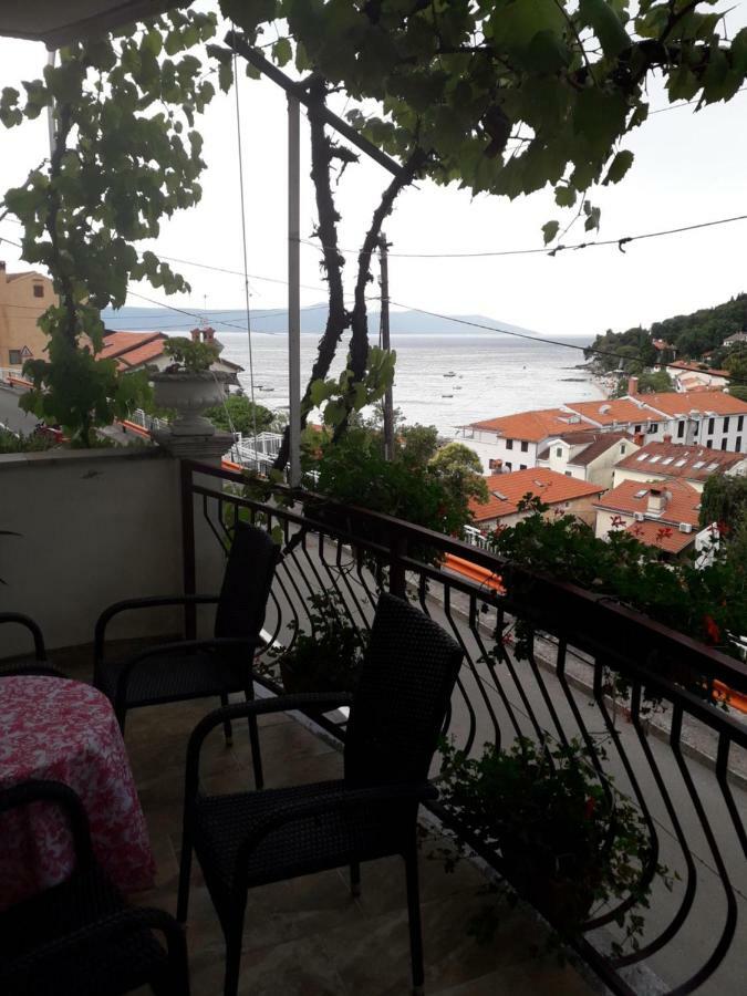 Apartments And Rooms Deskovic Mošćenička Draga Eksteriør bilde